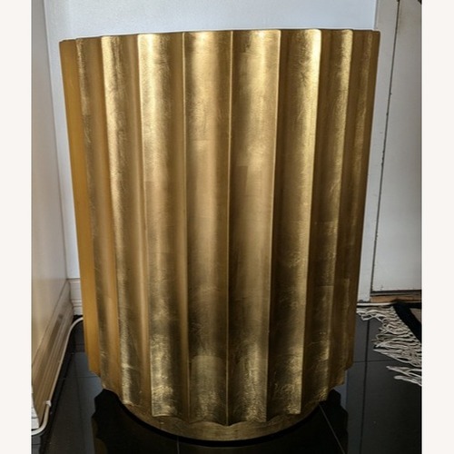 Used Safavieh White Marble Elodie Table for sale on AptDeco