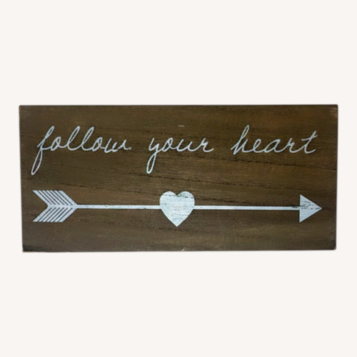 Used Tjmaxx Wall Art for sale on AptDeco