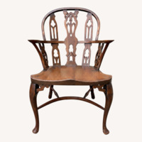 Vintage/Antique Dark Brown Accent Chair