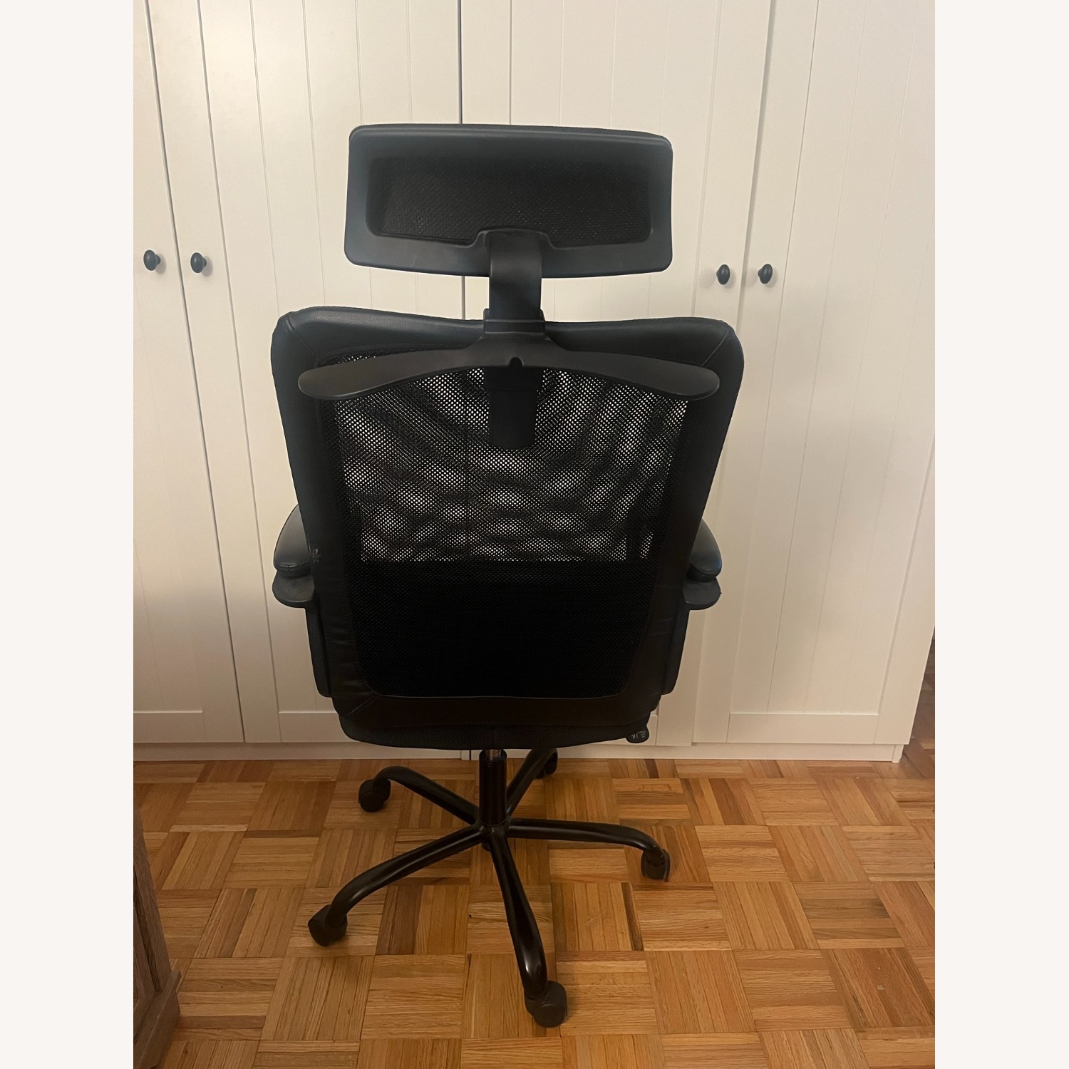Inbox Zero Black Fabric Office Chair - image-4