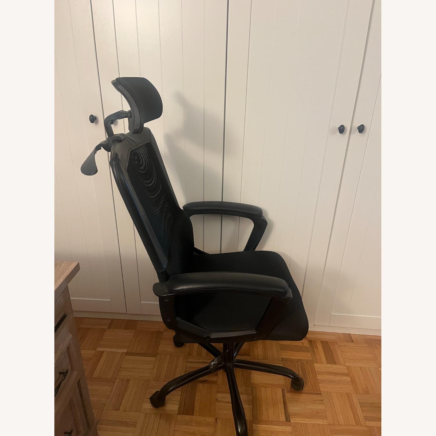 Inbox Zero Black Fabric Office Chair - image-5