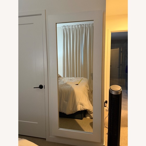 Used White Wall Mirror for sale on AptDeco