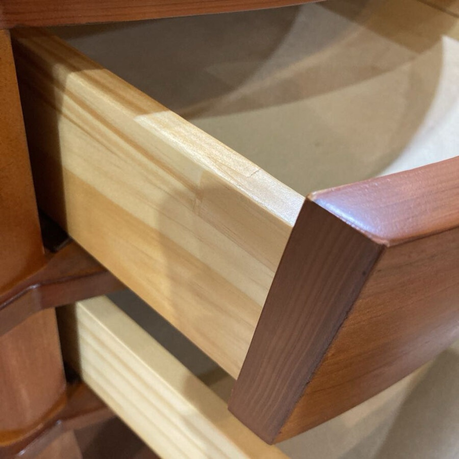 Ethel Oval 2-Drawer Side Table - image-7