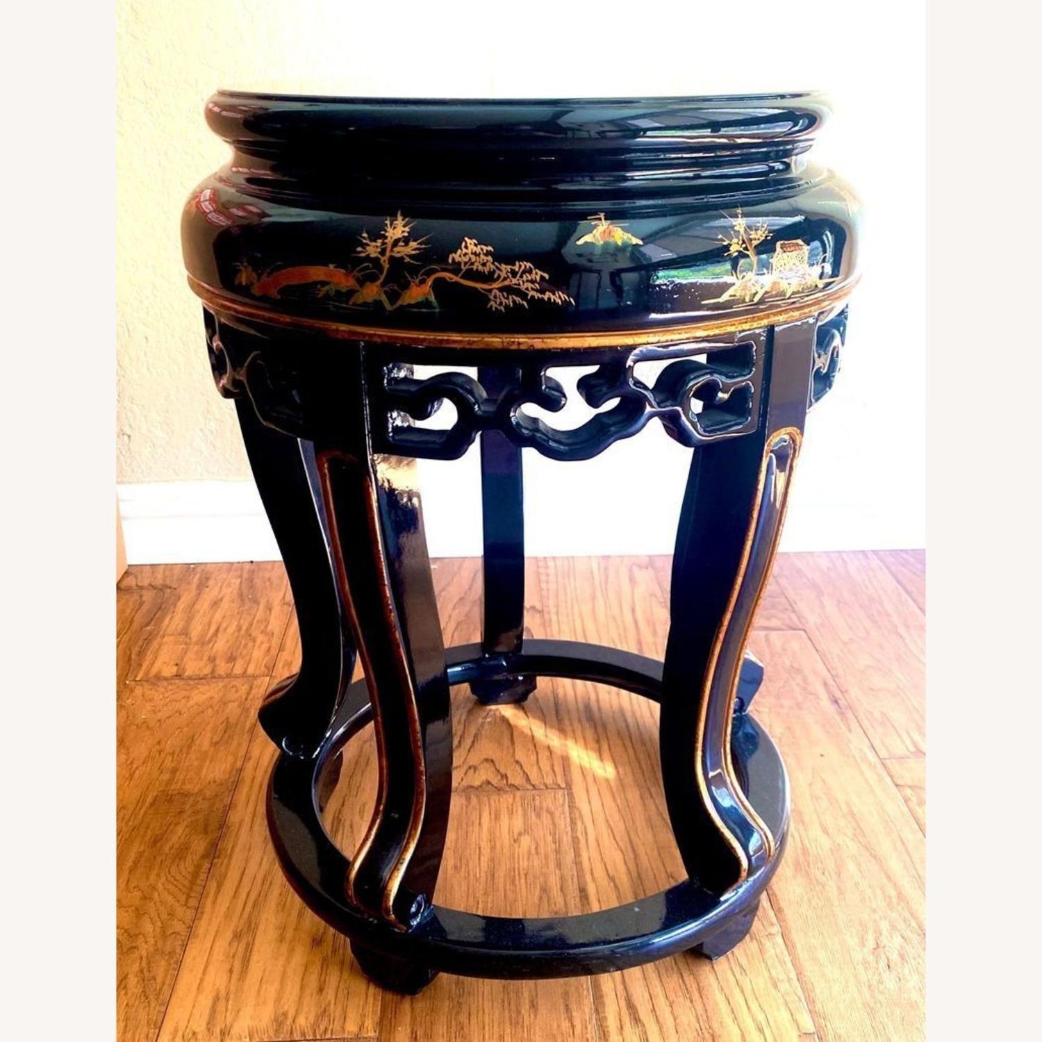 Lacquered Chinoiserie Stool/Display Stand	 - image-7