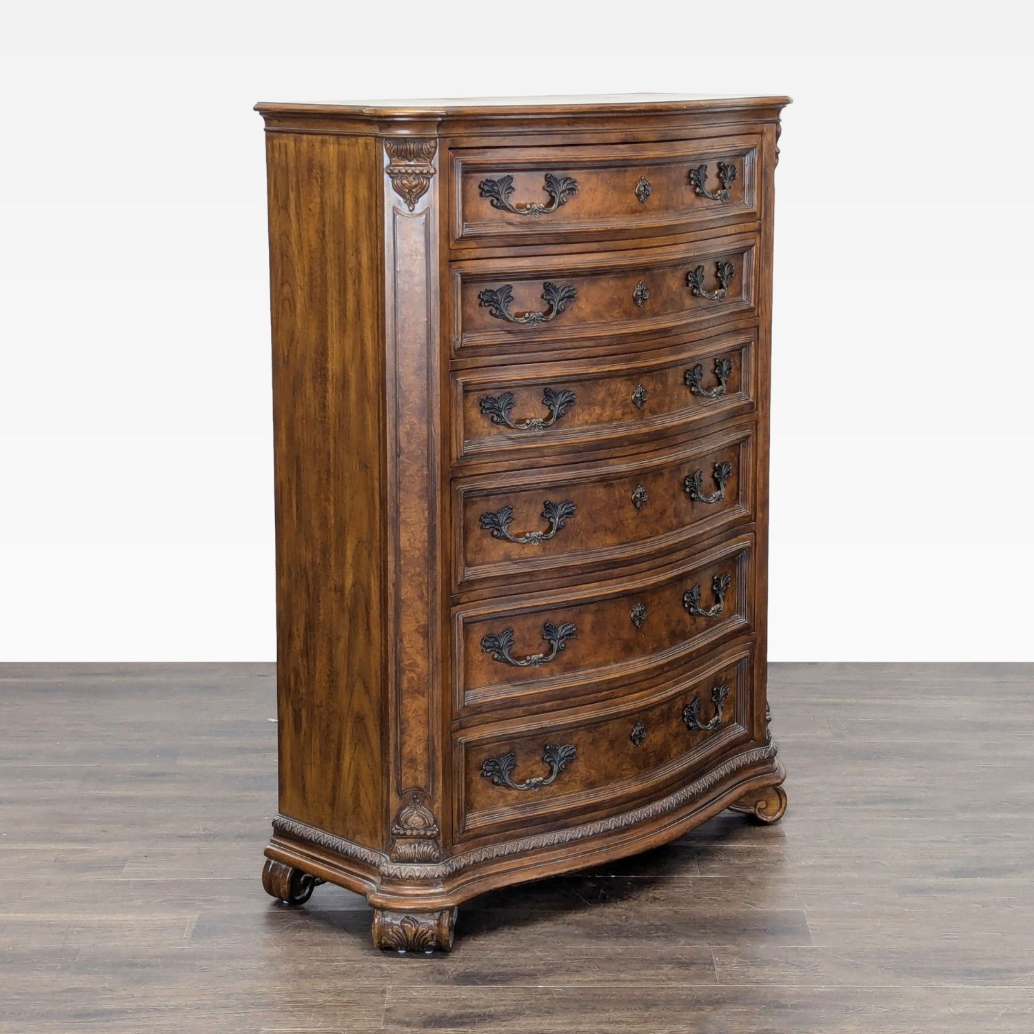 Drexel Heritage Traditional 6-Drawer Wood Dresser  - image-3