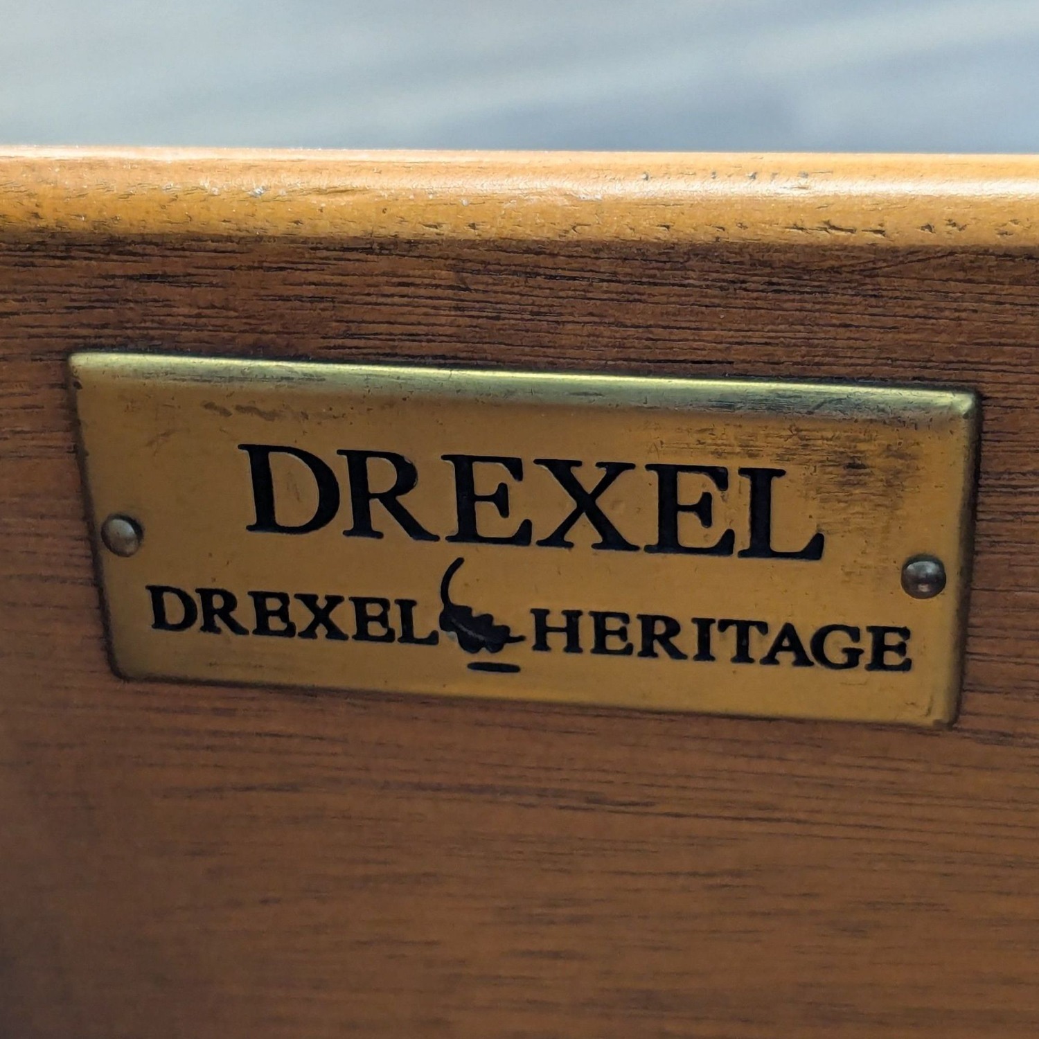 Drexel Heritage 9-Drawer Traditional Vintage  - image-6