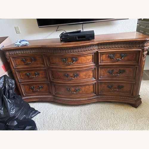 Used Drexel Heritage 9-Drawer Traditional Vintage  for sale on AptDeco