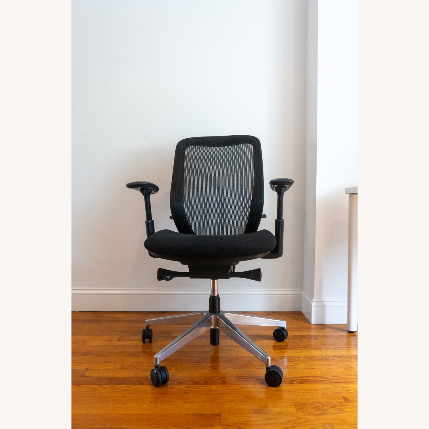 Okamura Sylphy Office Chair - image-2