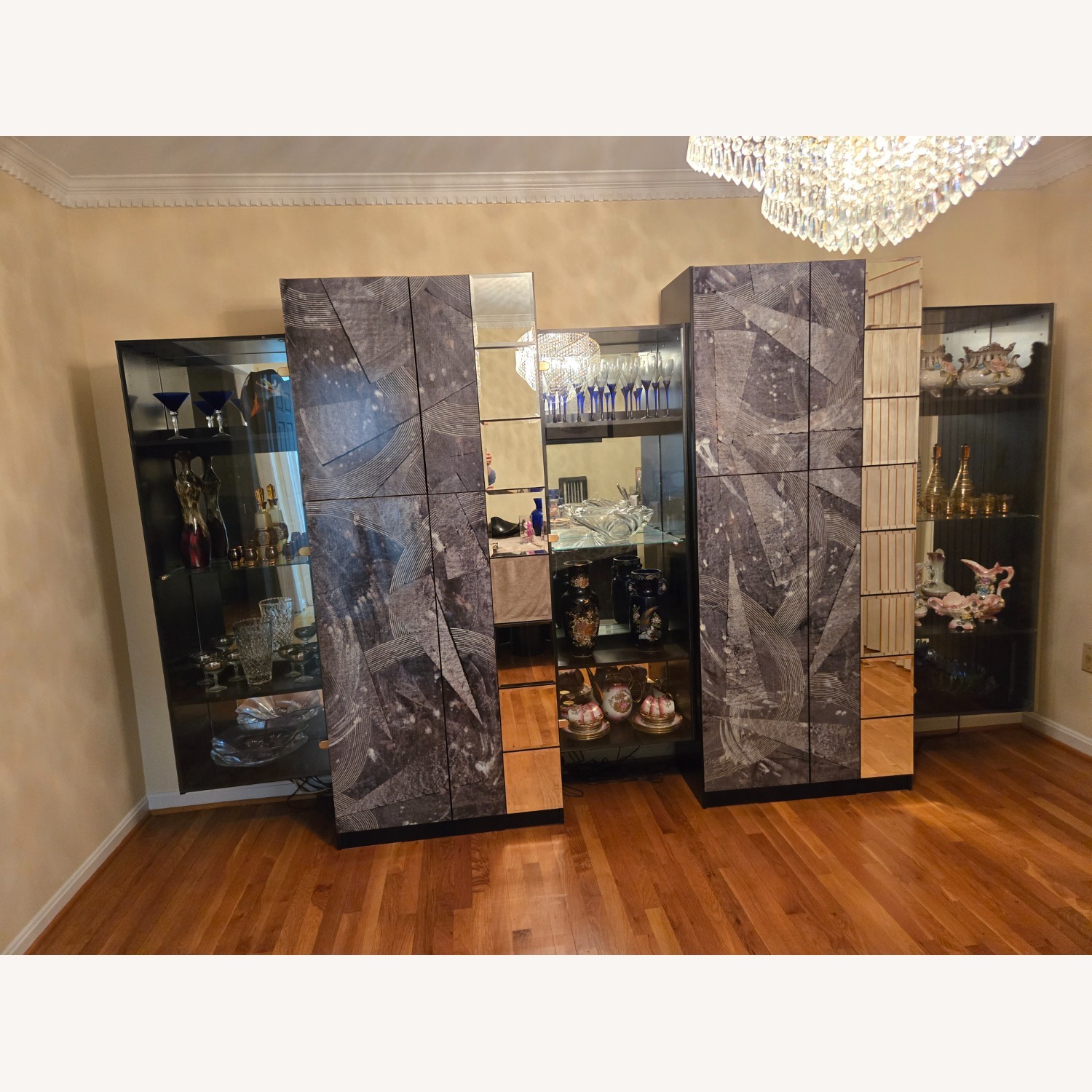 Modern Italian Luxury Wall Unit  - image-3