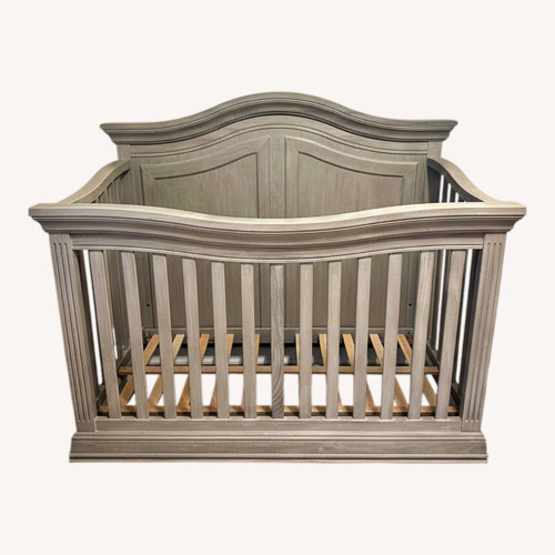 Used Crib for sale on AptDeco