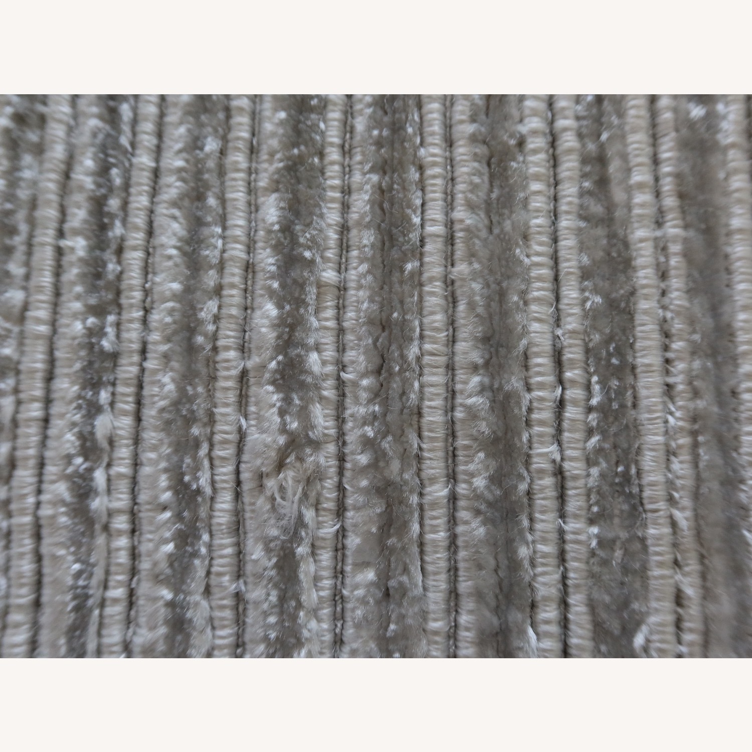Artefacto Bamboo Color Silk Rug 10' x 14' - image-11