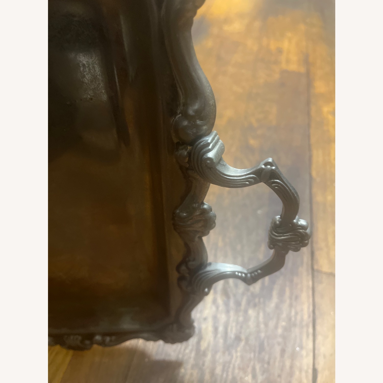 Vintage/Antique Finds Décor - image-3