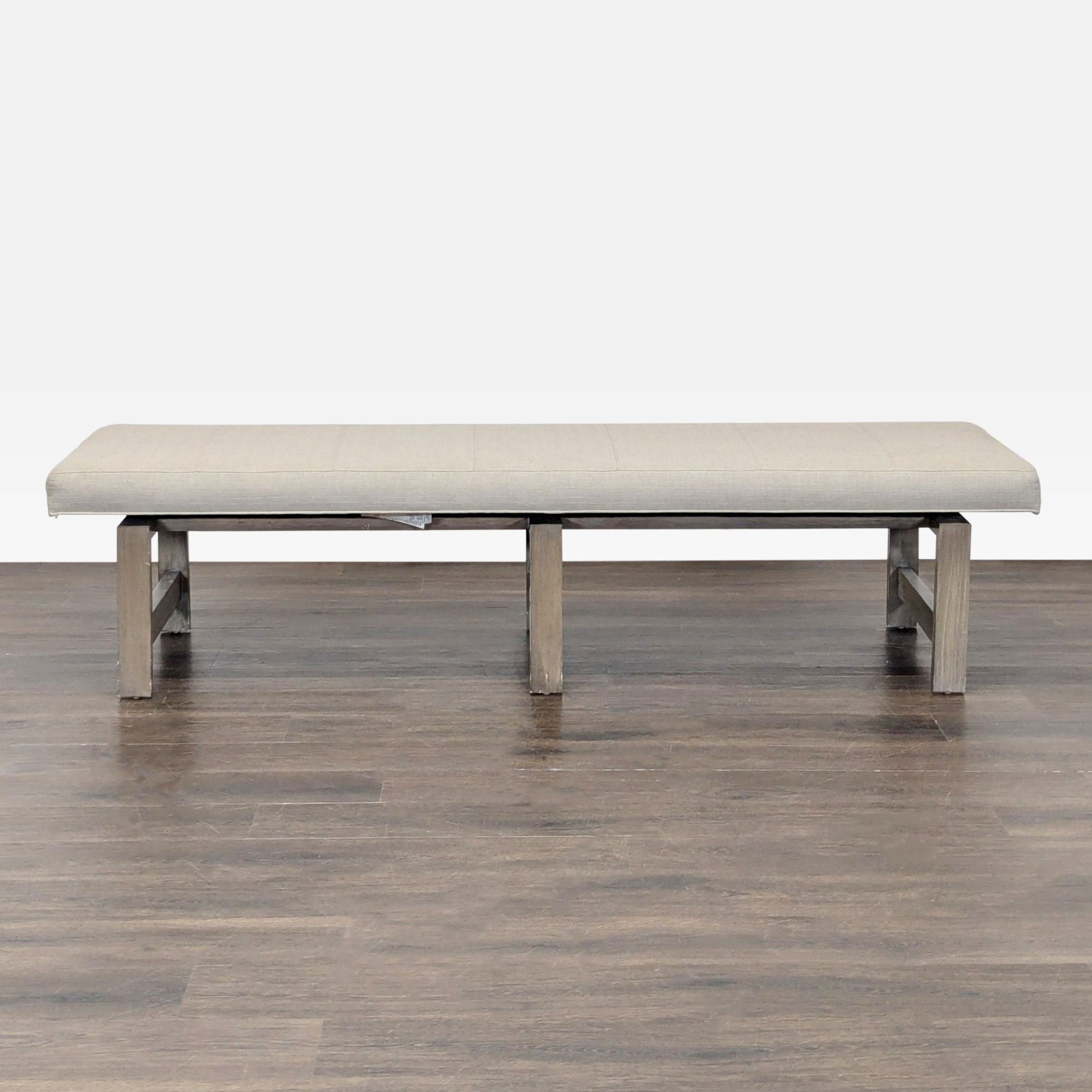 Vanguard Furniture Michael Weiss Bench - image-12