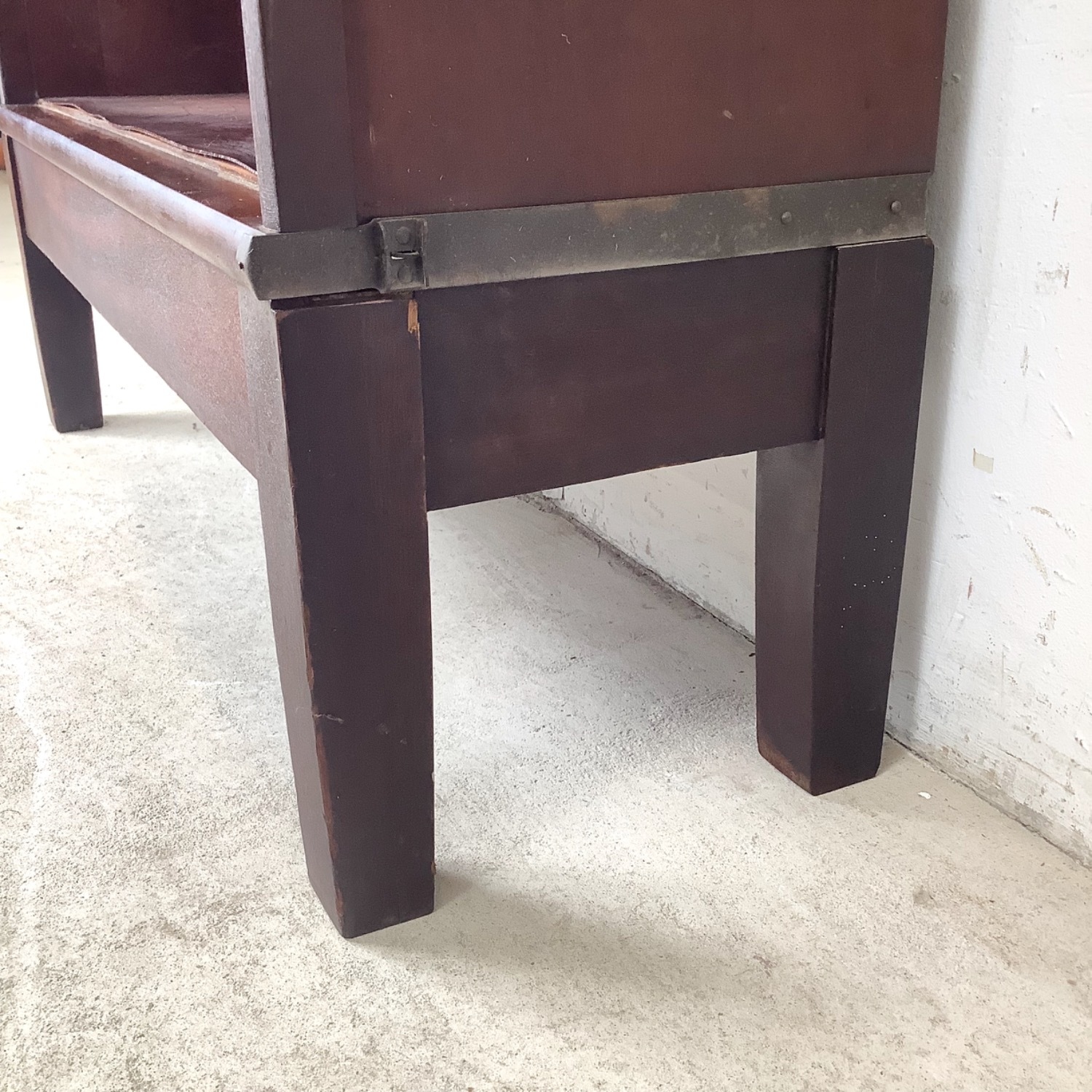 Globe-Wernicke Mahogany Barrister Bookcase - image-22