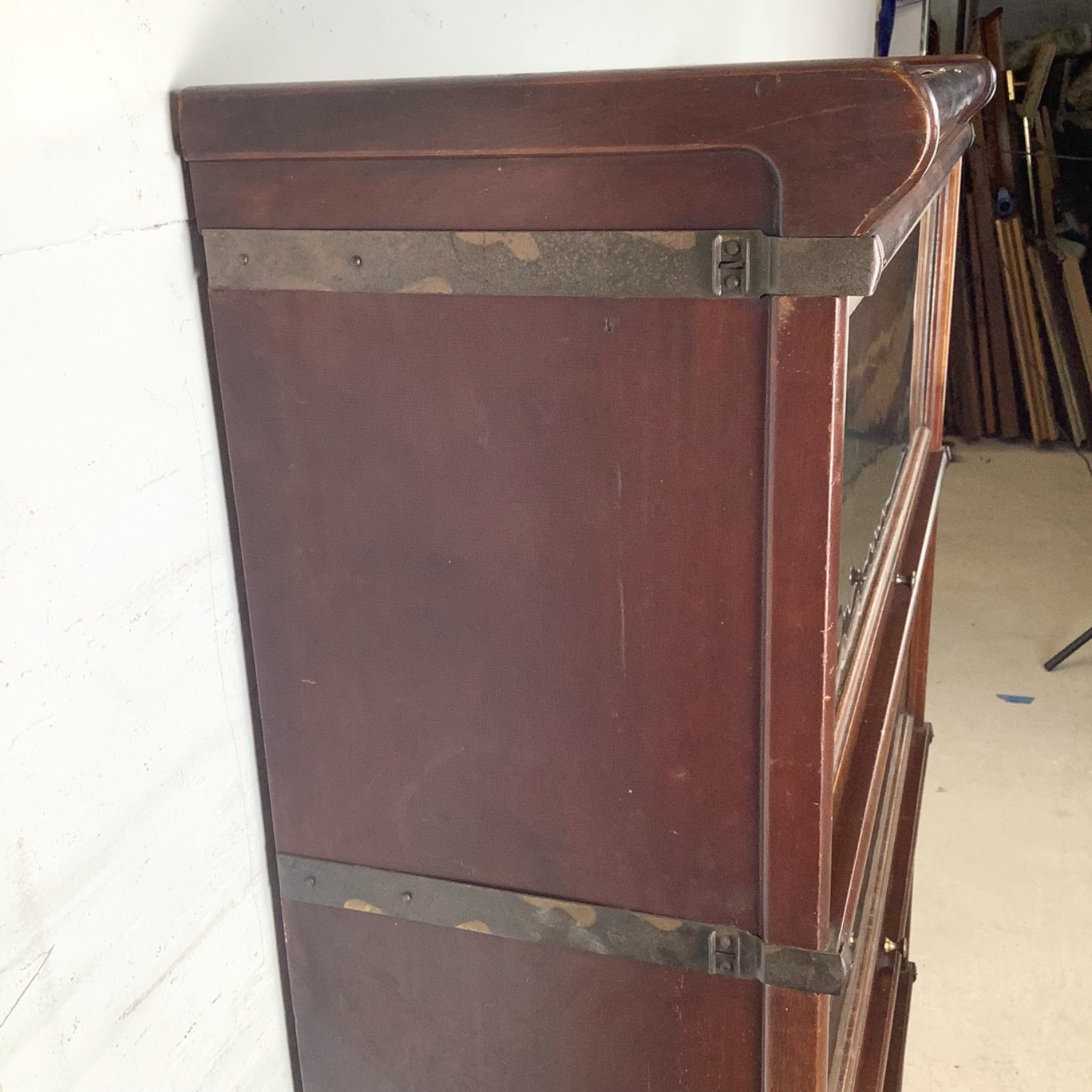 Globe-Wernicke Mahogany Barrister Bookcase - image-7