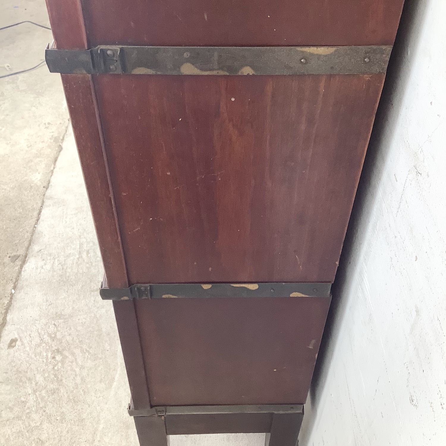 Globe-Wernicke Mahogany Barrister Bookcase - image-10