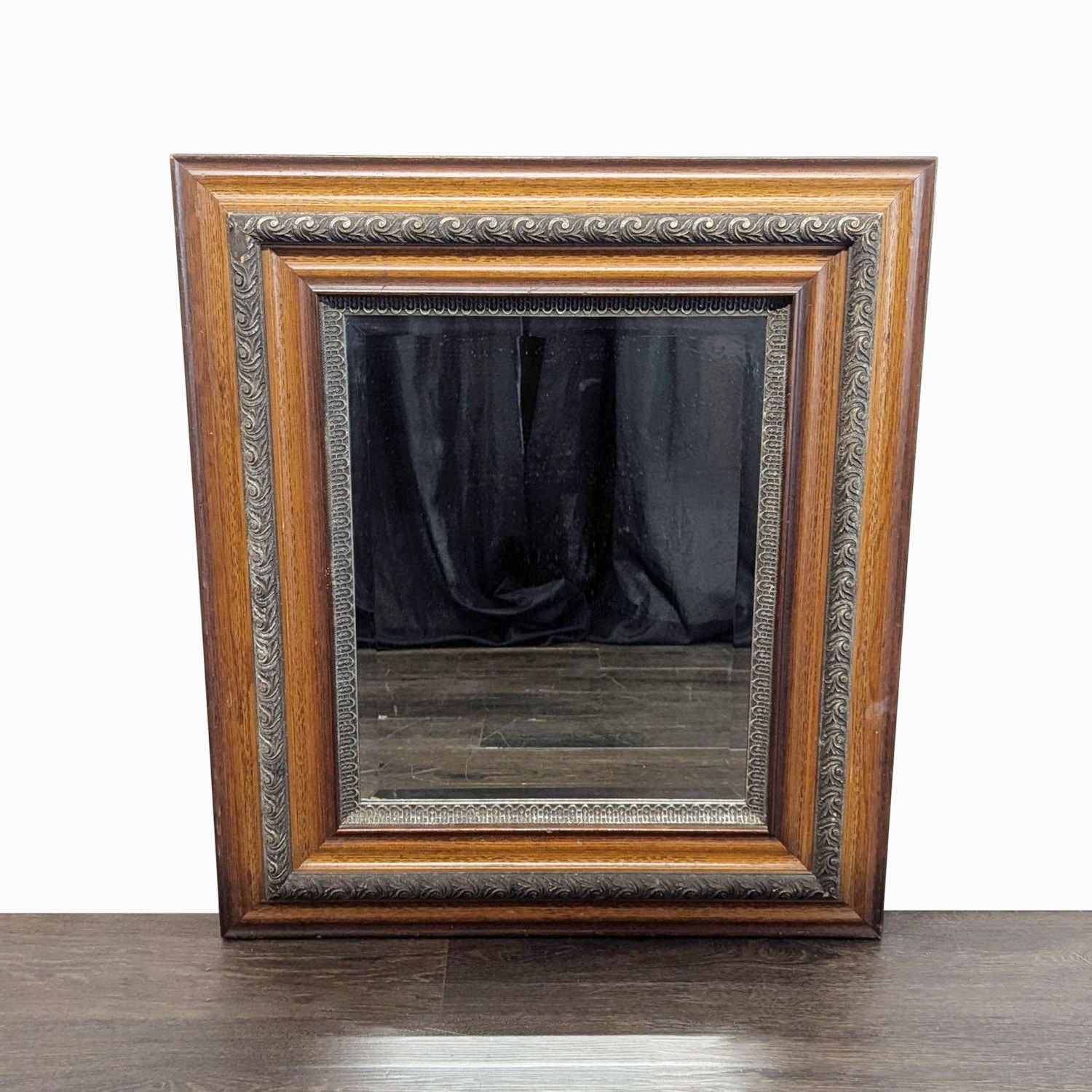Carved Frame Mirror - image-4