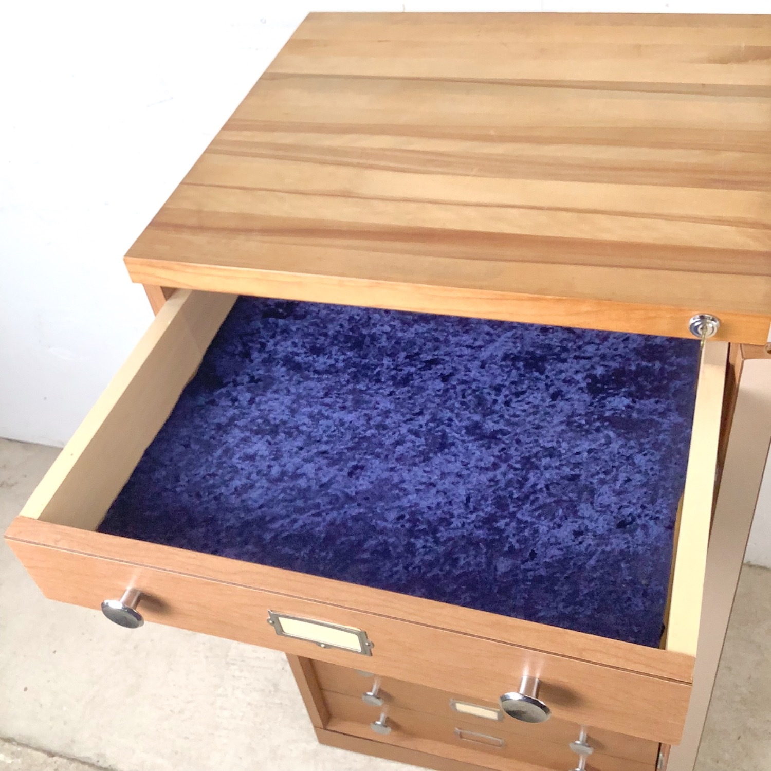  Ten-Drawer Museum Specimen Cabinet w/ Butcher Top - image-12