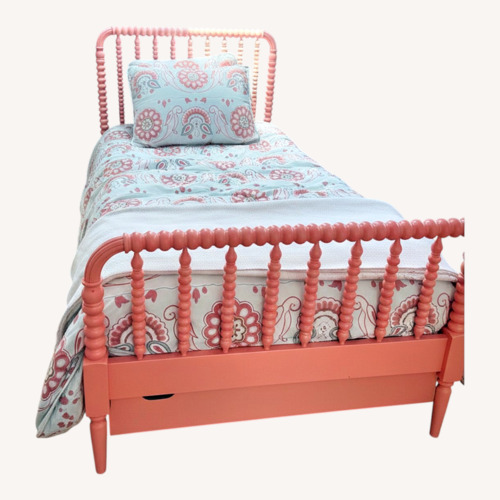 Used Maine Cottage Trundle Bed for sale on AptDeco