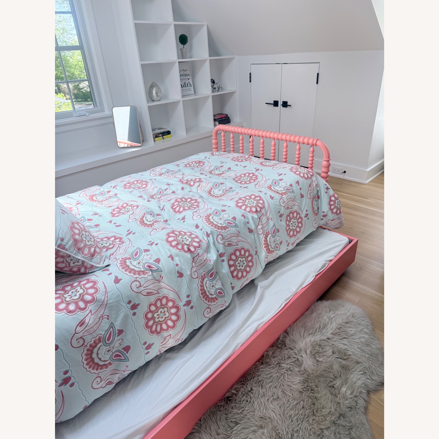 Maine Cottage Trundle Bed - image-2