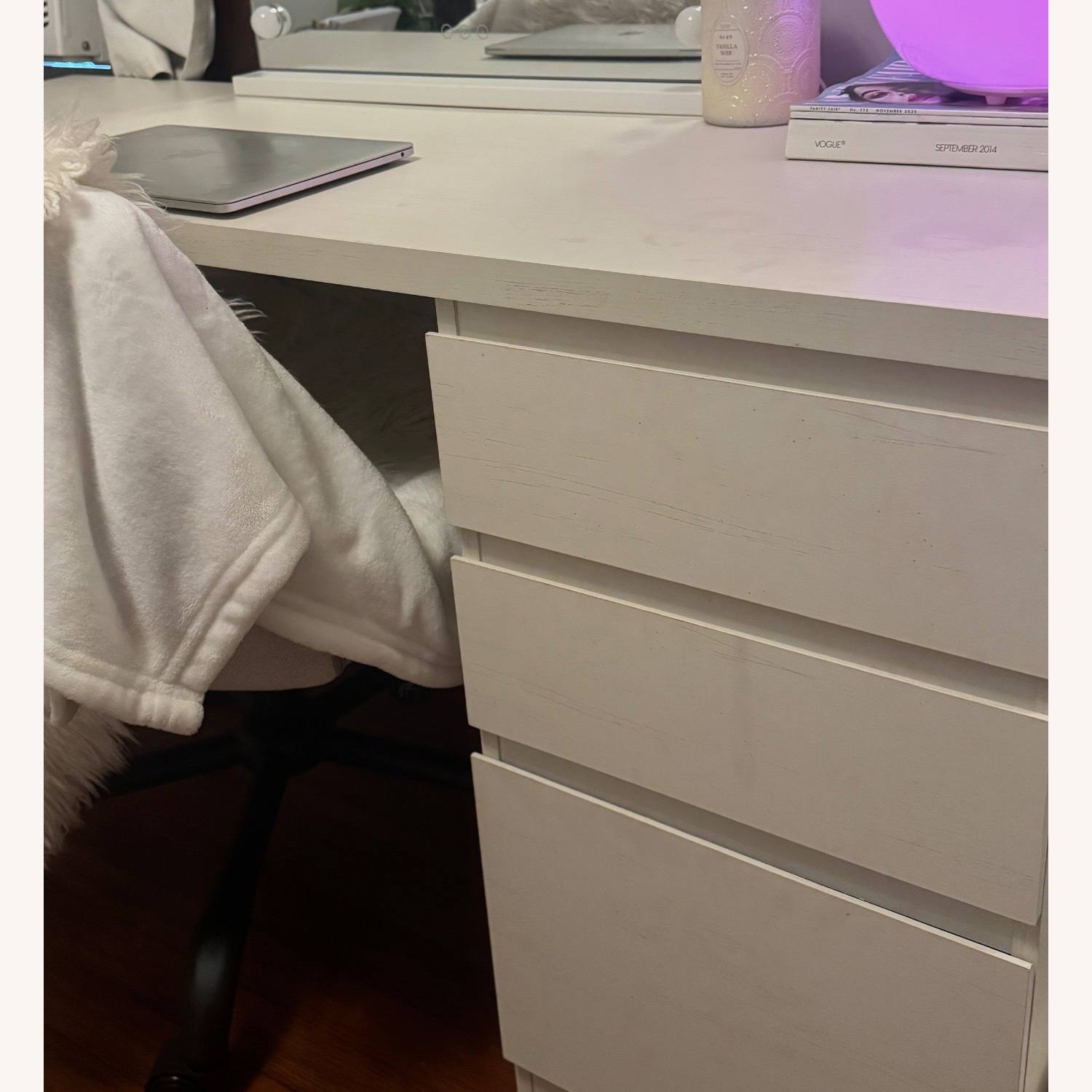 White Desk with 3 Drawer - image-3