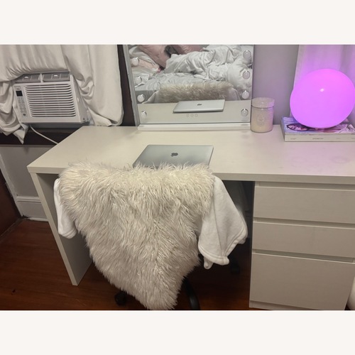 Used White Desk with 3 Drawer for sale on AptDeco