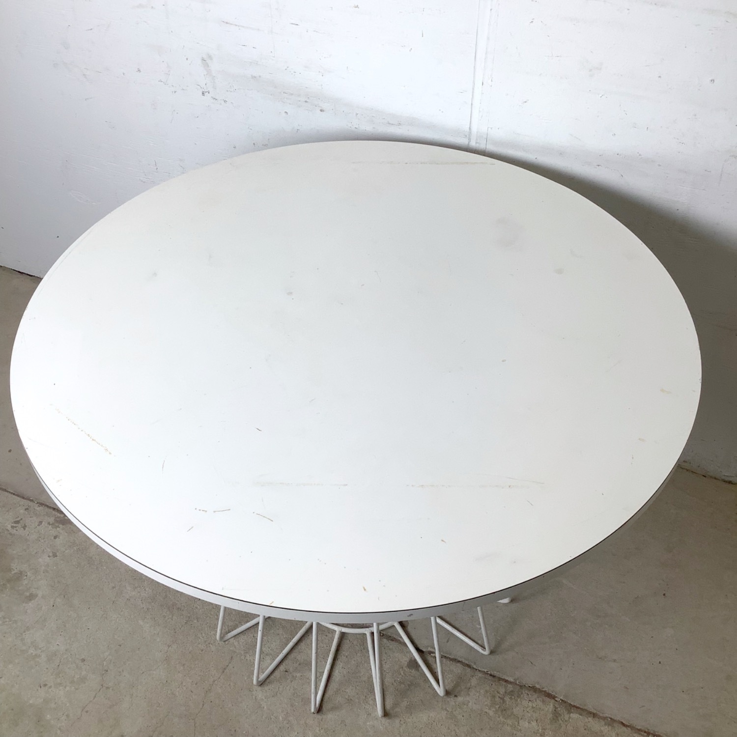 Round White Dining Table with Wire Base - image-3