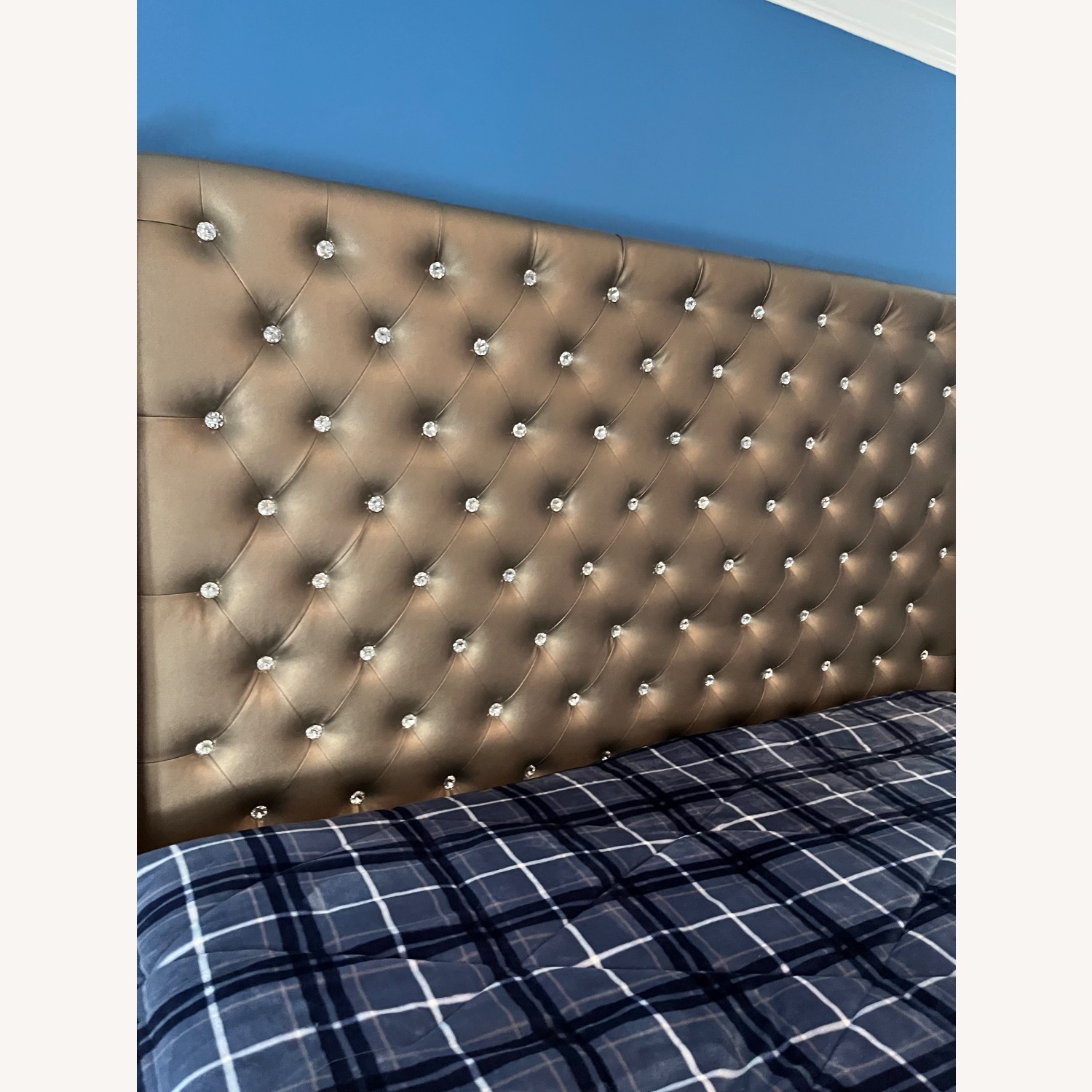 Silver Leather King Bed - image-4