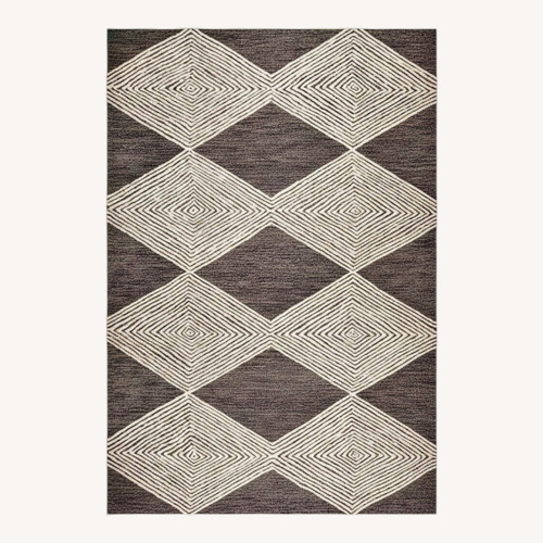 Used nuLOOM Light Gray Wool Area Rug 8' x 10' for sale on AptDeco
