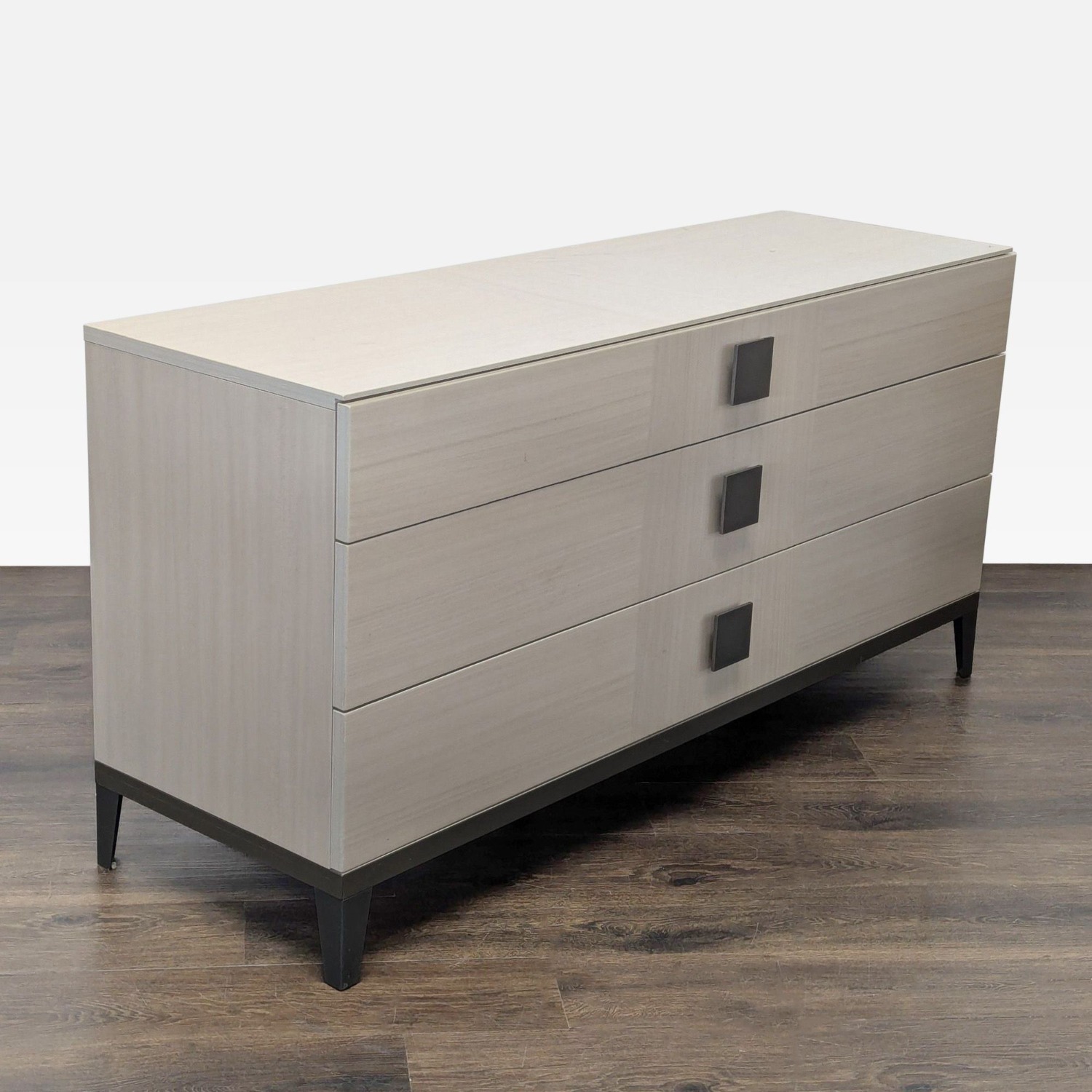 Alf + DaFre Mont Blanc Modern 3-Drawer Dresser - image-9