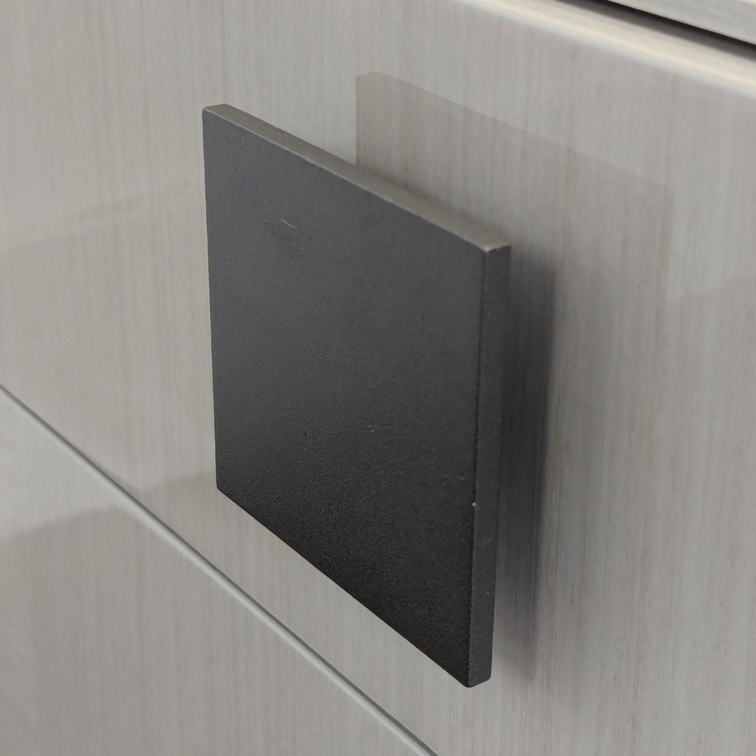 Alf + DaFre Mont Blanc Modern 3-Drawer Dresser - image-3