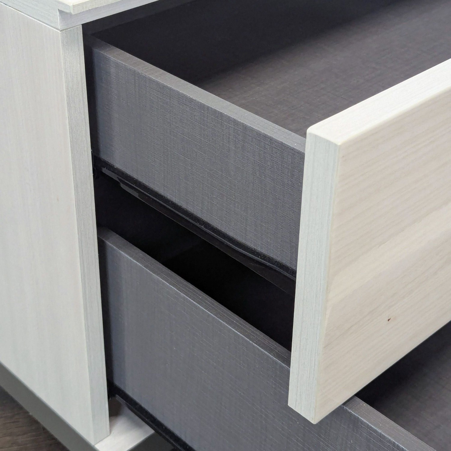 Alf + DaFre Mont Blanc Nightstand - image-4