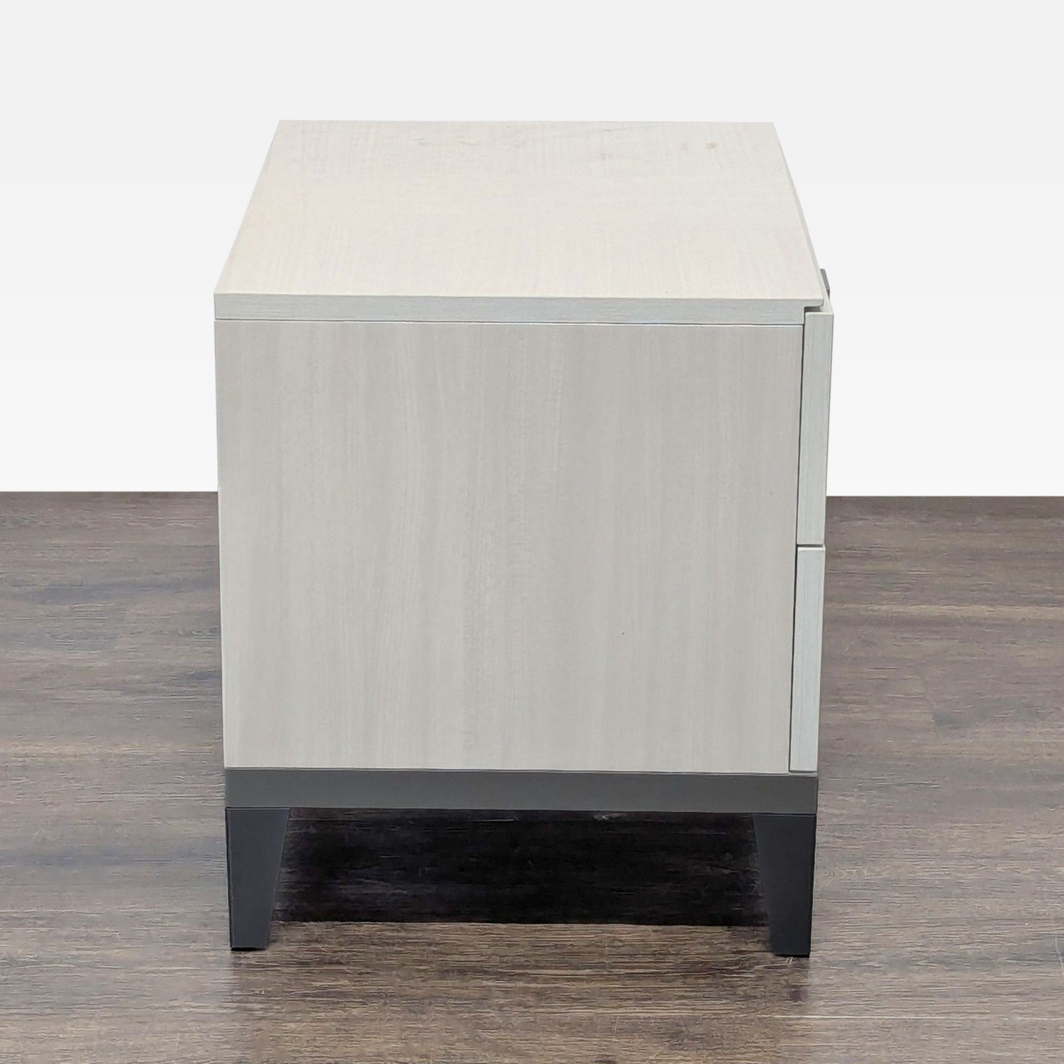 Alf + DaFre Mont Blanc Nightstand - image-8