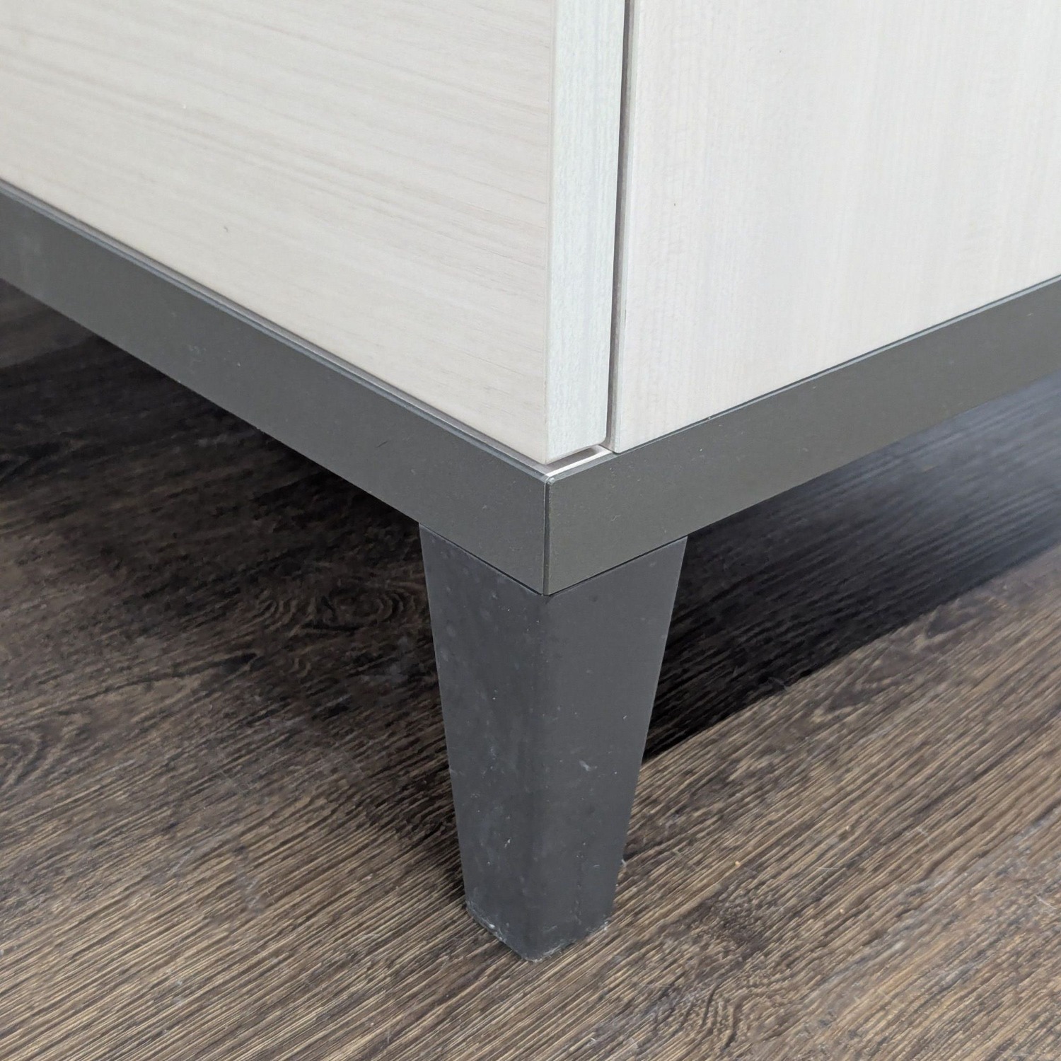 Alf + DaFre Mont Blanc Modern 5-Drawer Dresser  - image-5