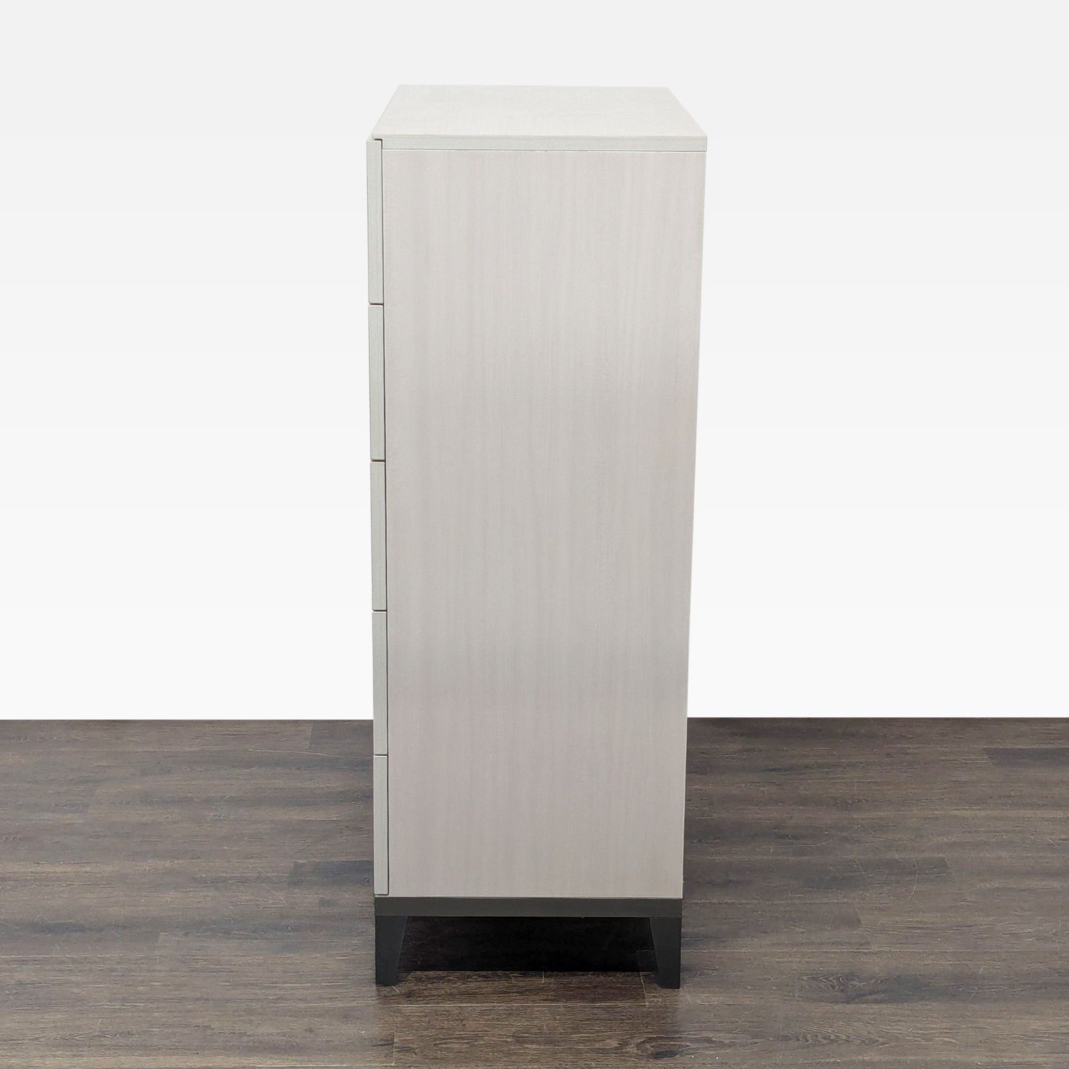 Alf + DaFre Mont Blanc Modern 5-Drawer Dresser  - image-8