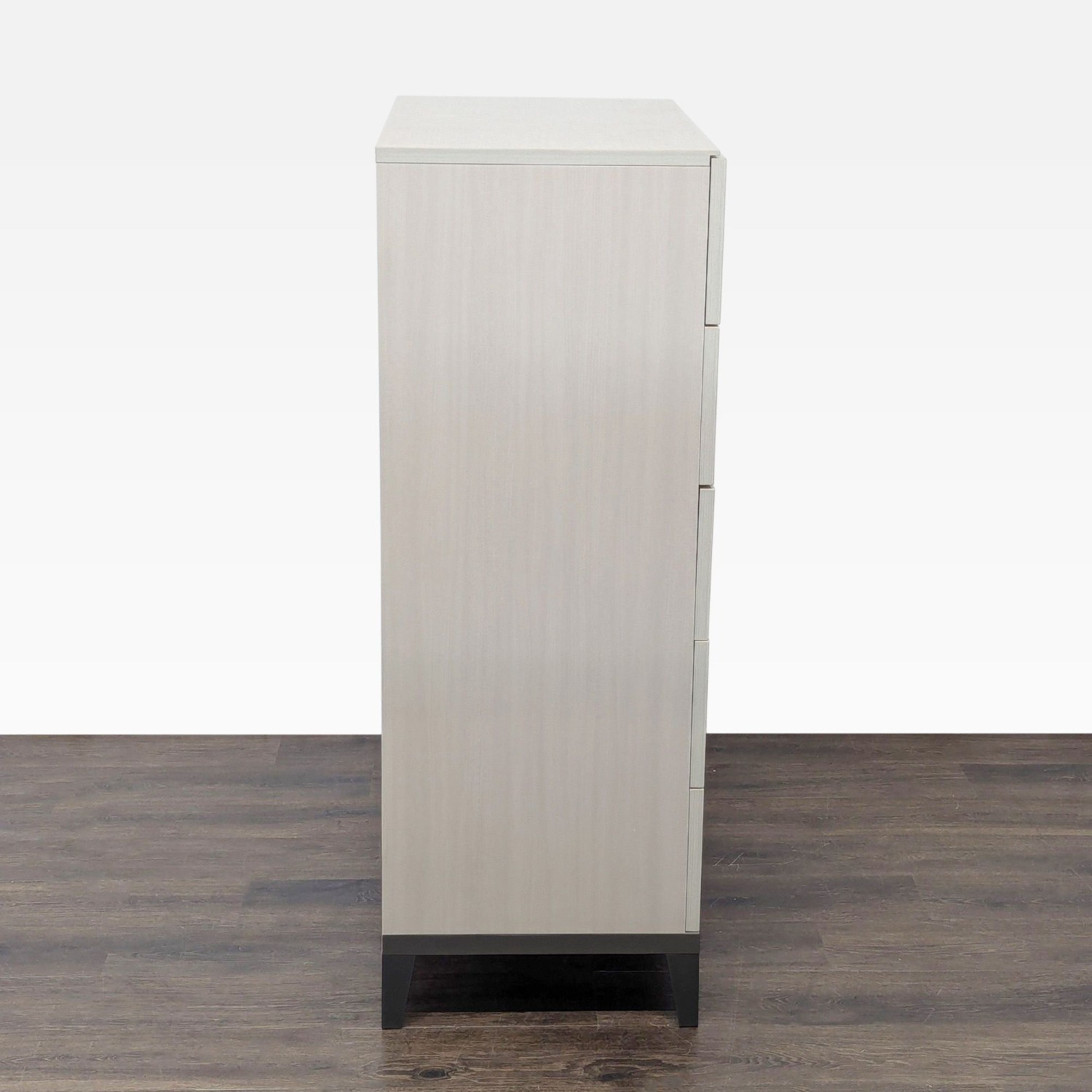 Alf + DaFre Mont Blanc Modern 5-Drawer Dresser  - image-10
