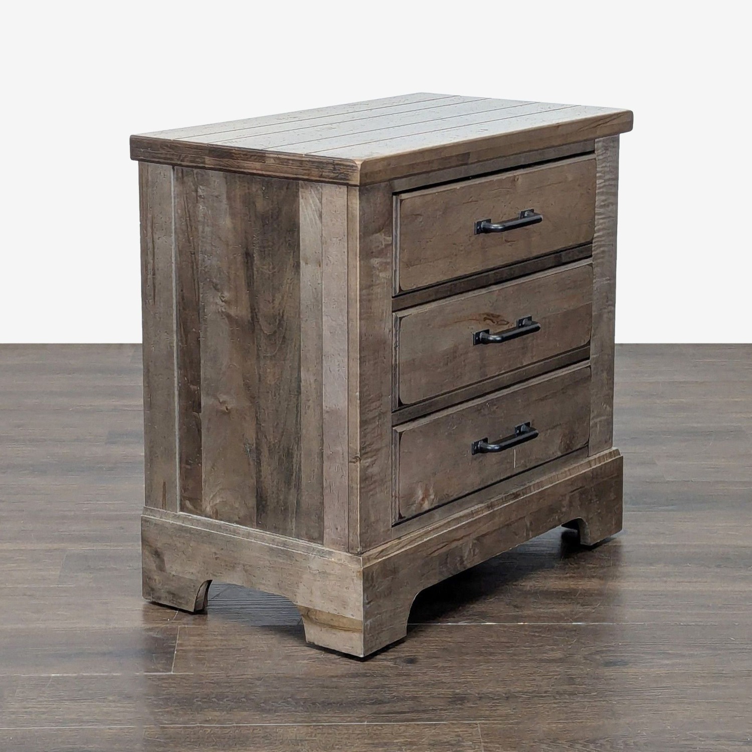 Vaughan Bassett Cool Rustic Clear Maple - image-11