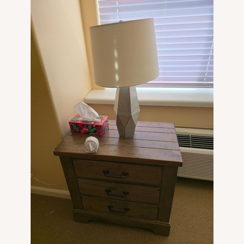 Used Vaughan Bassett Cool Rustic Clear Maple  for sale on AptDeco