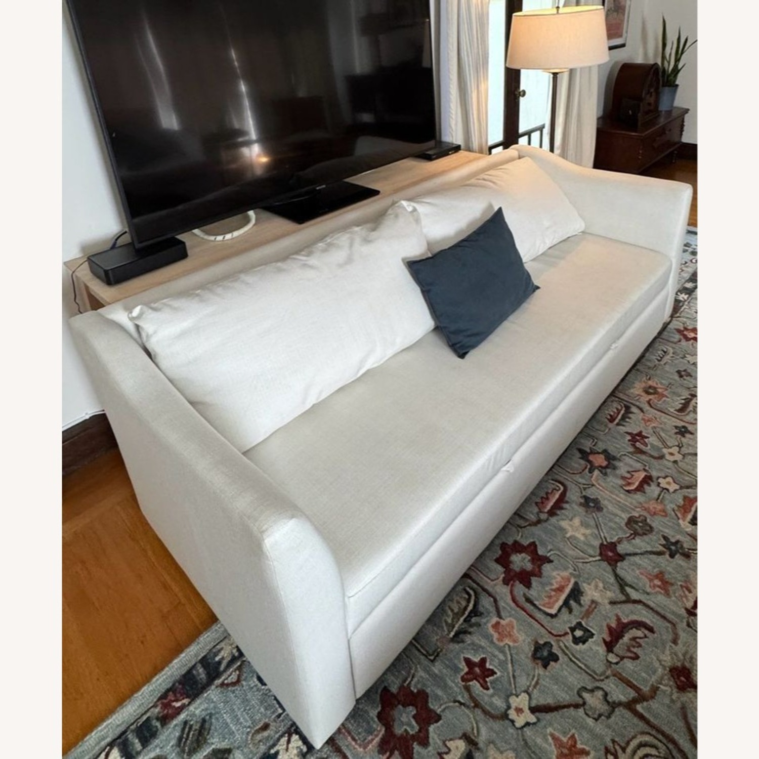 Pottery Barn York Slope Arm Modern Cream Sleeper  - image-3