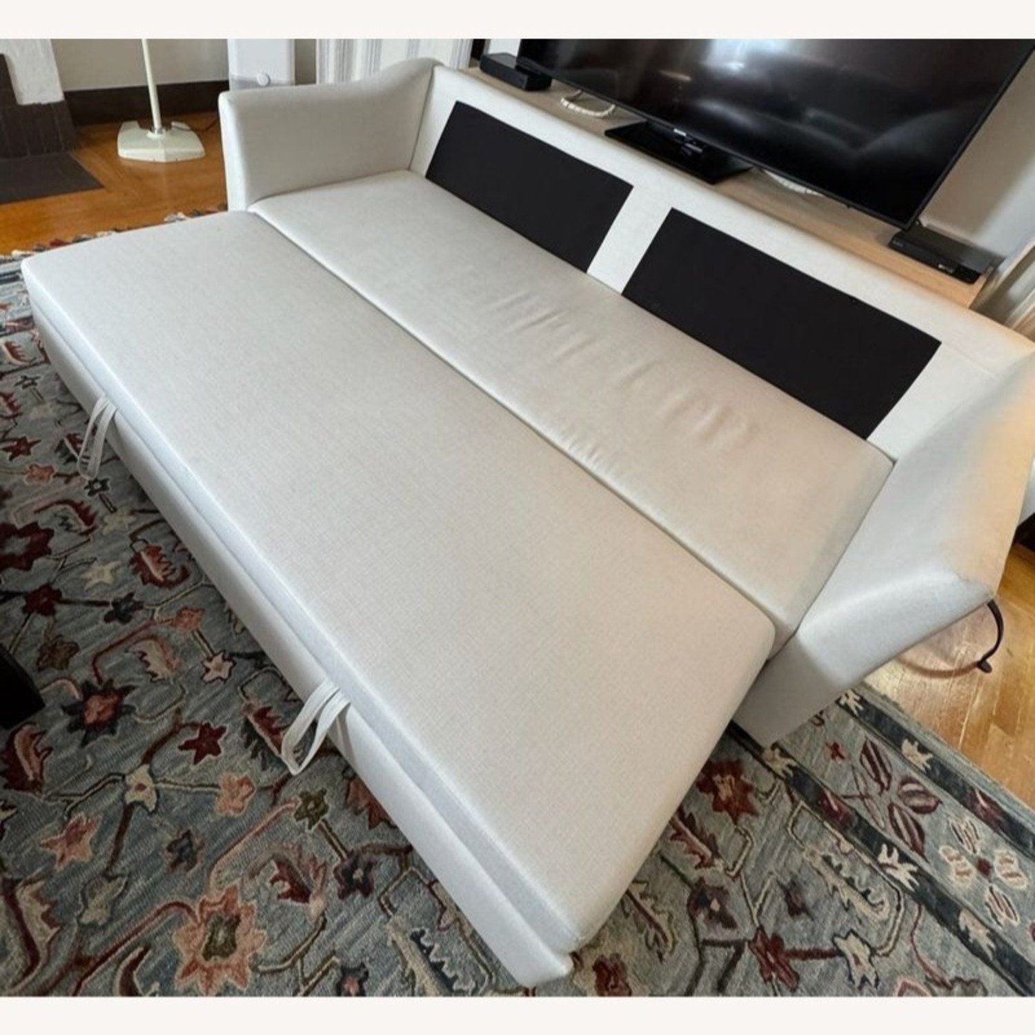 Pottery Barn York Slope Arm Modern Cream Sleeper  - image-4
