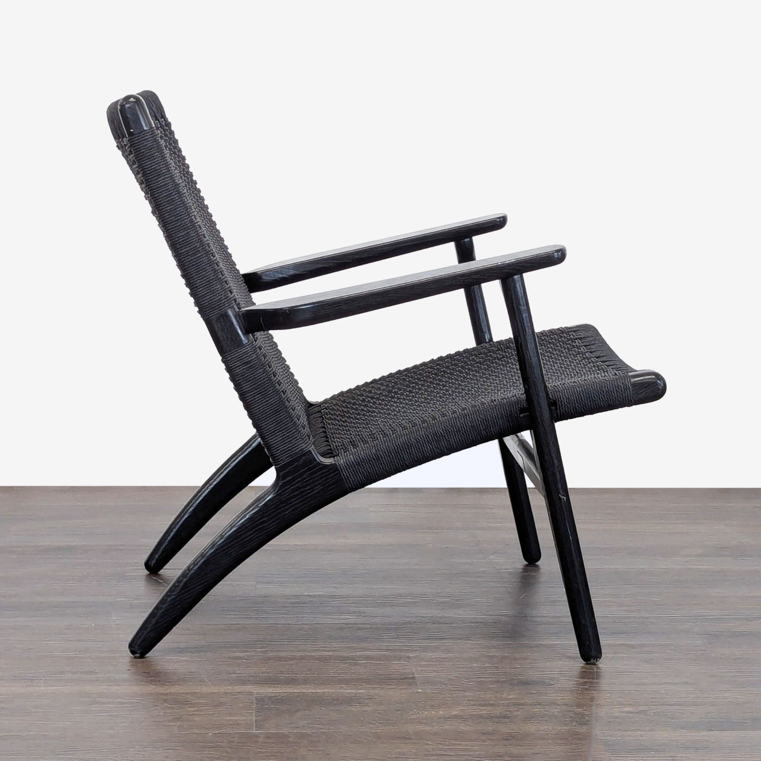 Carl Hansen & Son CH25 Modern Black Woven Lounge Chair  - image-4