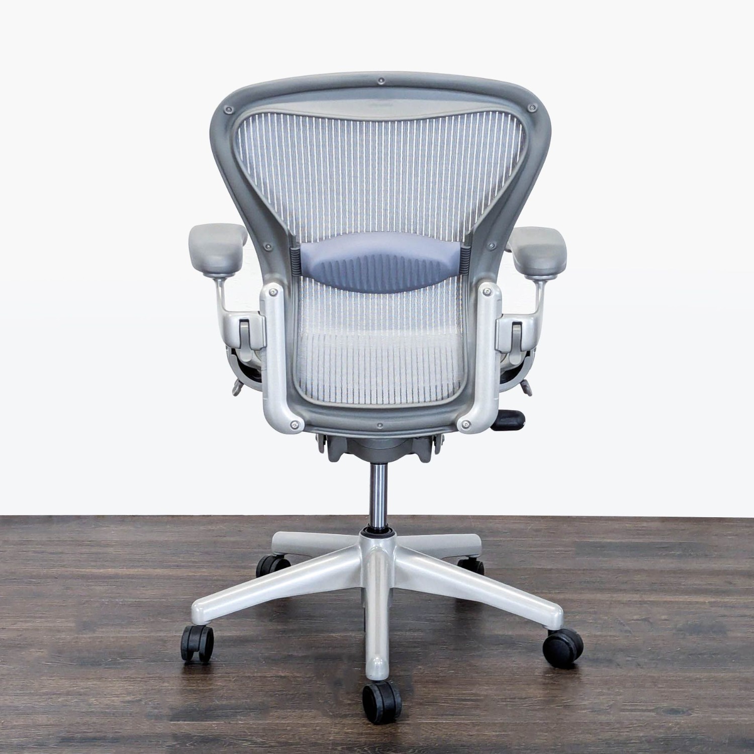 Herman Miller Aeron Ergonomic Office Chair  - image-6
