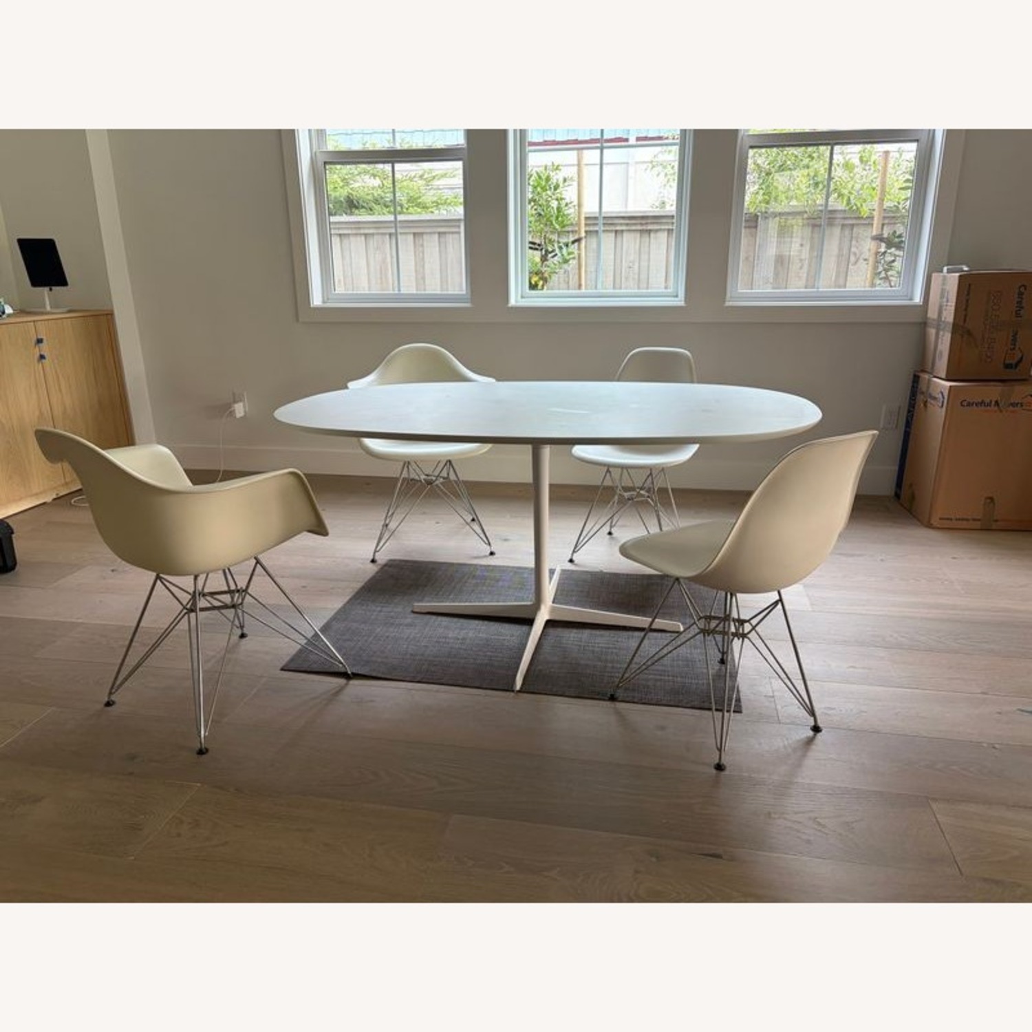 Eames Eolo Modern White Dining Set with Oval Table - image-2