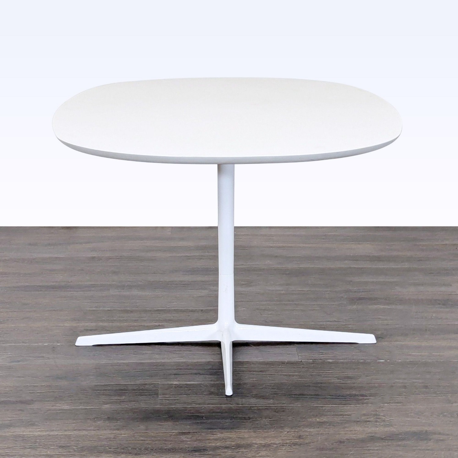 Eames Eolo Modern White Dining Set with Oval Table - image-3