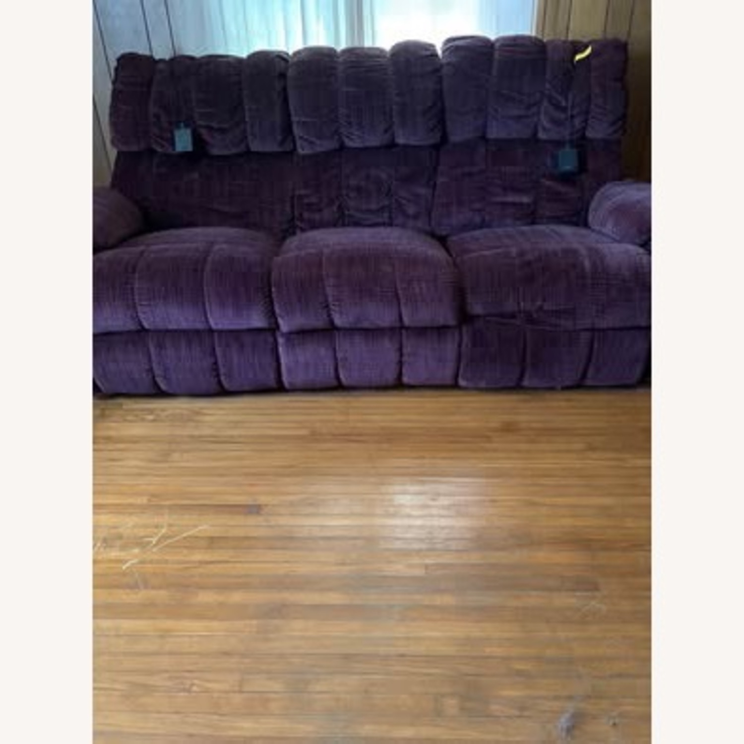 Raymour & Flanigan 3+ Seater Sofa - image-1