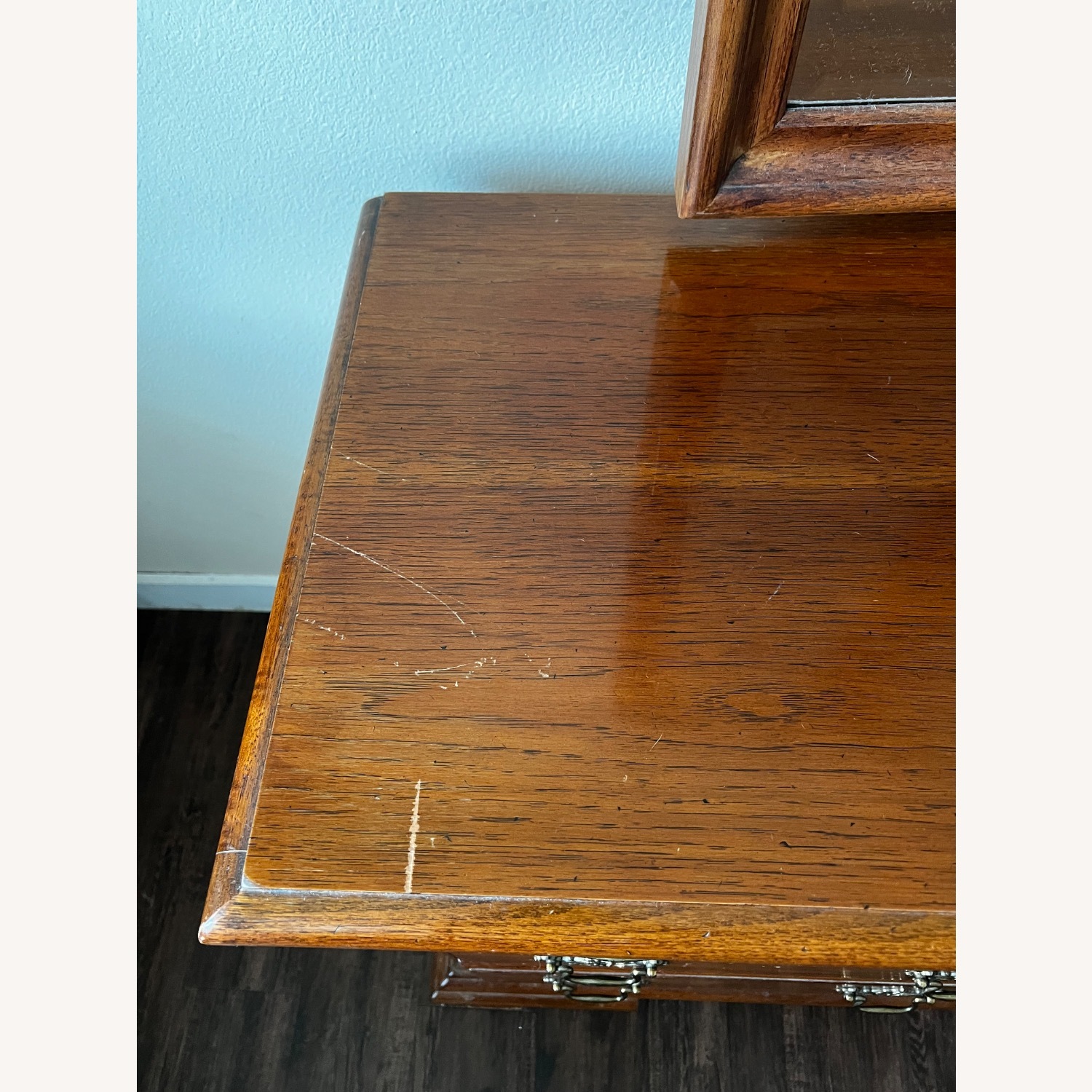 Antique Thomasville Mahogany Dresser W Mirror - image-2