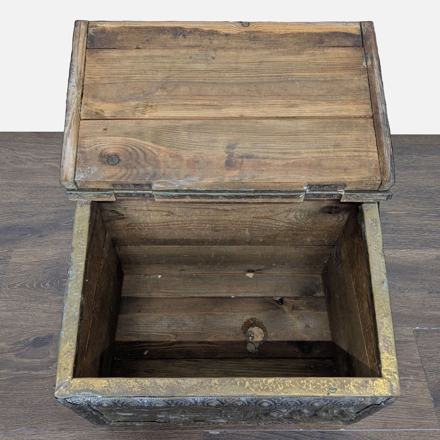 Antique Embossed Metal Firewood/Coal Box - image-10