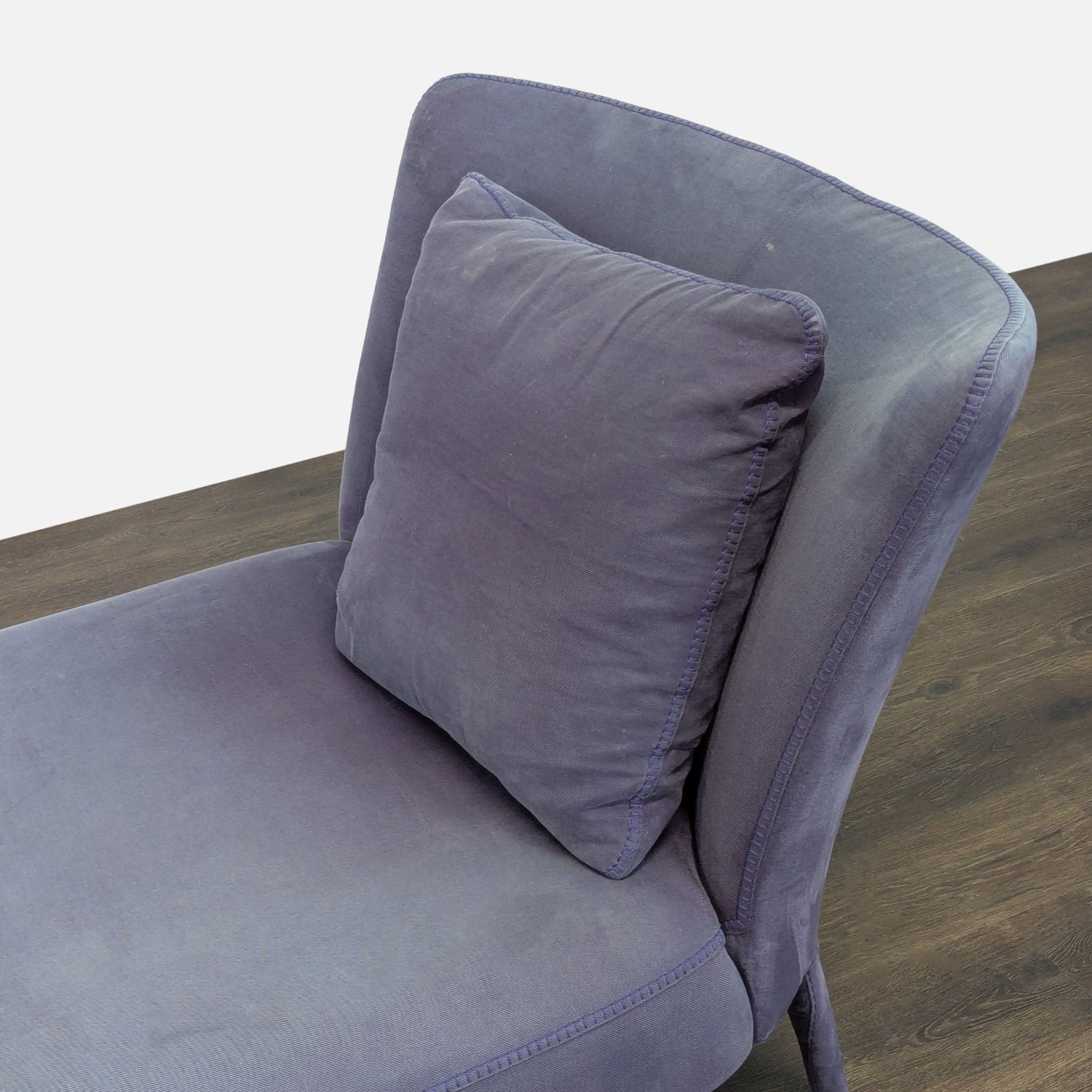 Maxalto Febo Upholstered Chaise Lounge - image-5