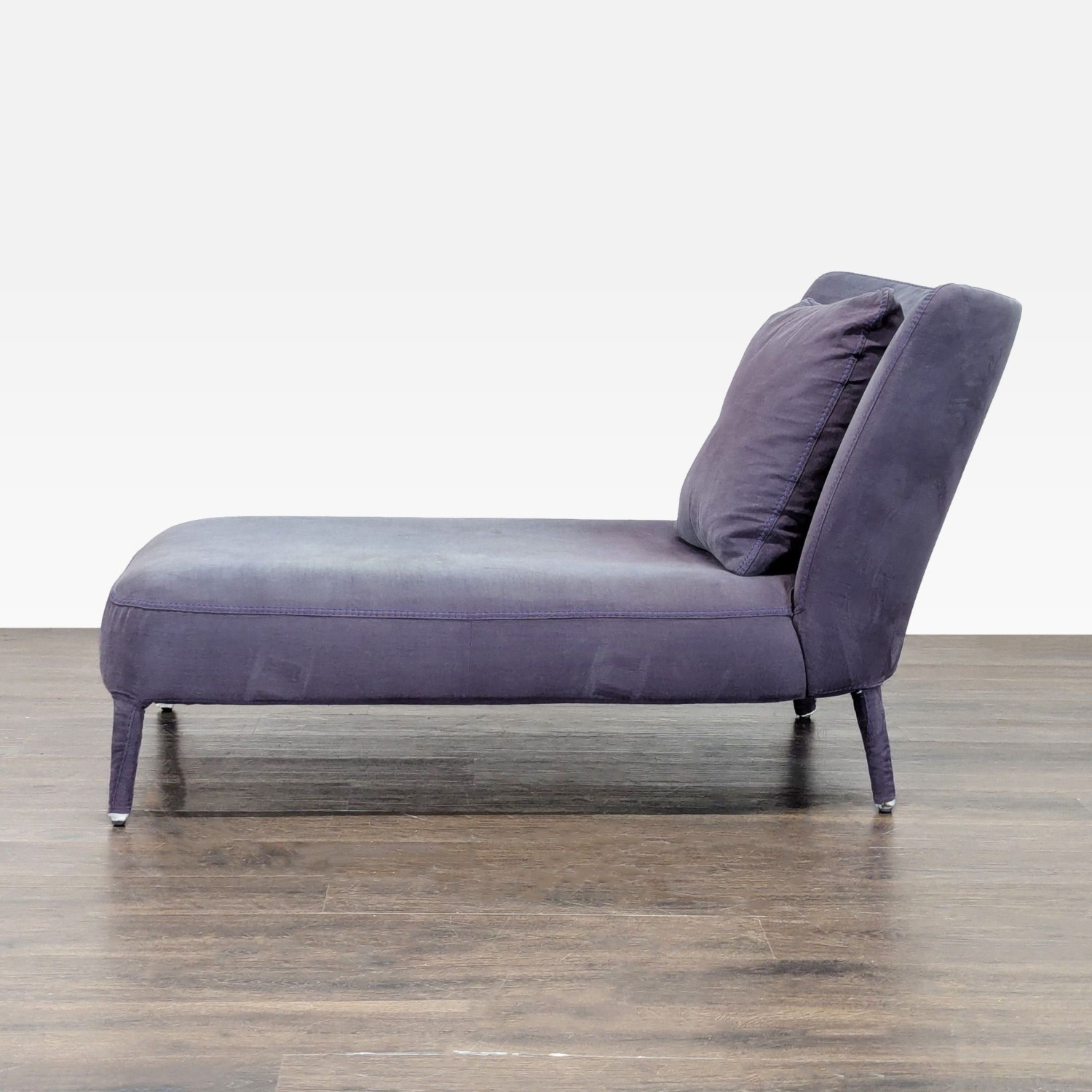 Maxalto Febo Upholstered Chaise Lounge - image-6