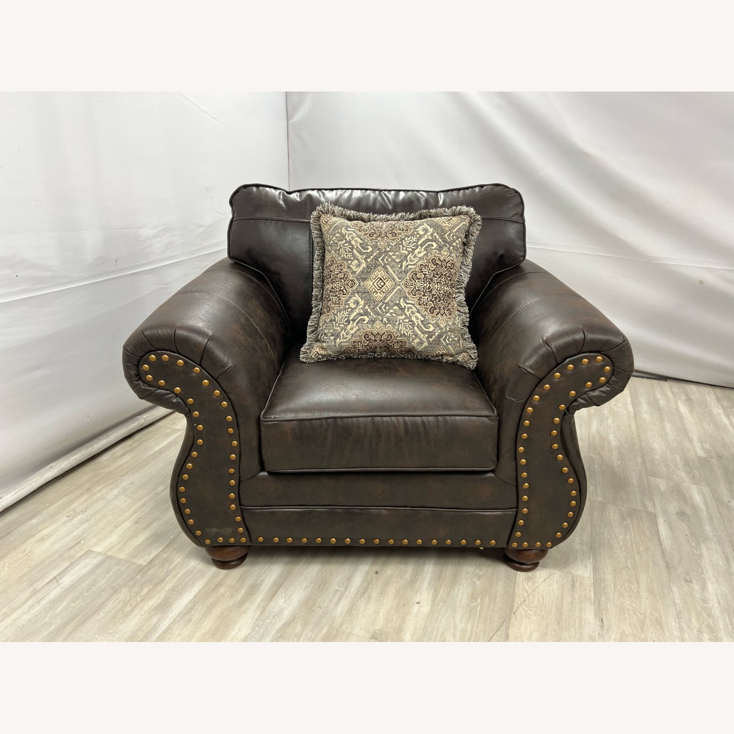 Roundhill Leinster Dark Brown Leather Loveseat - image-5